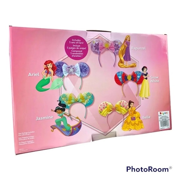 Disney Christmas 2025 Lil Rin Rin Plush Badge Red New